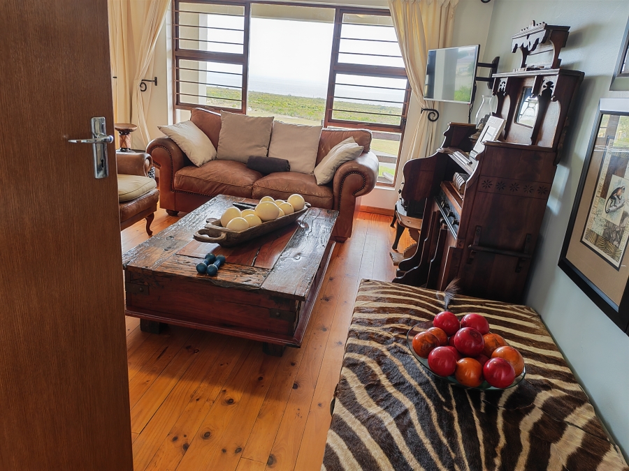3 Bedroom Property for Sale in Palmiet Western Cape